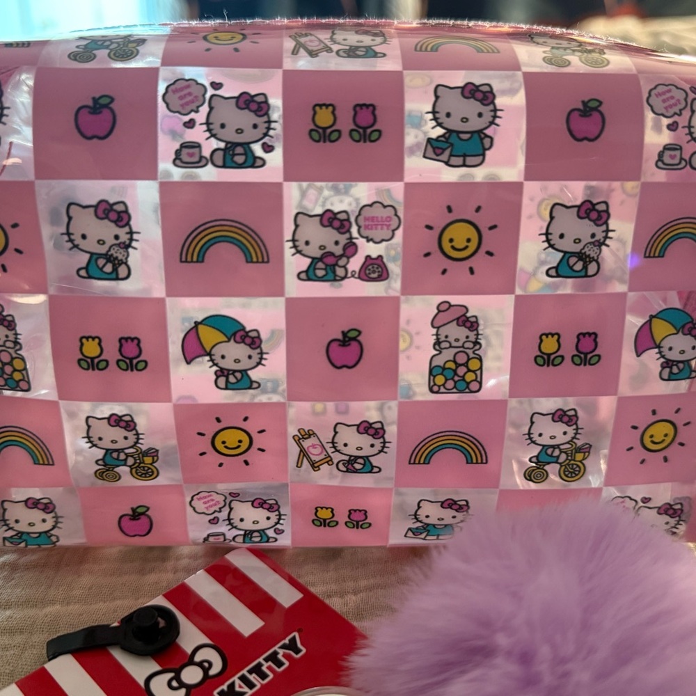 Hello Kitty Bundle of Checkered Bag and  Pom-Pom bag charm/keychain NWT - Picture 2 of 2